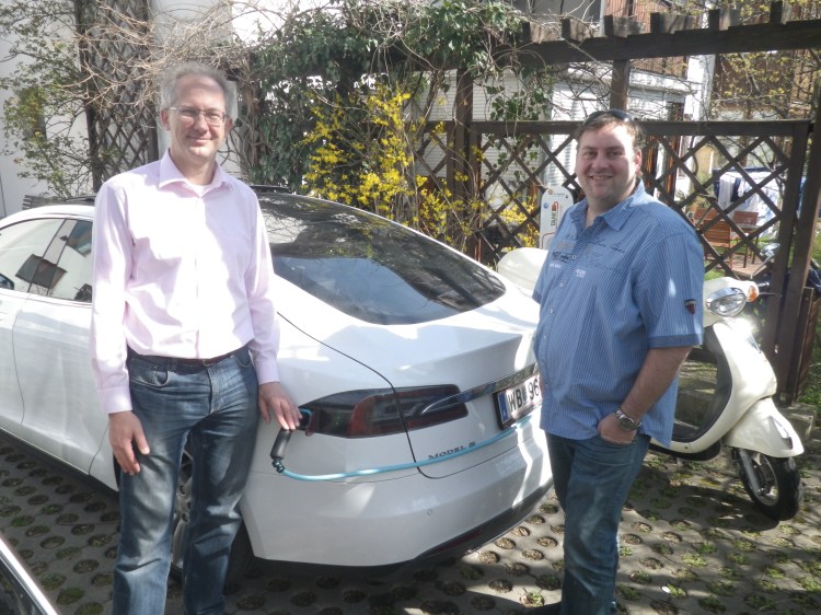 E-Tanken Tesal Model s